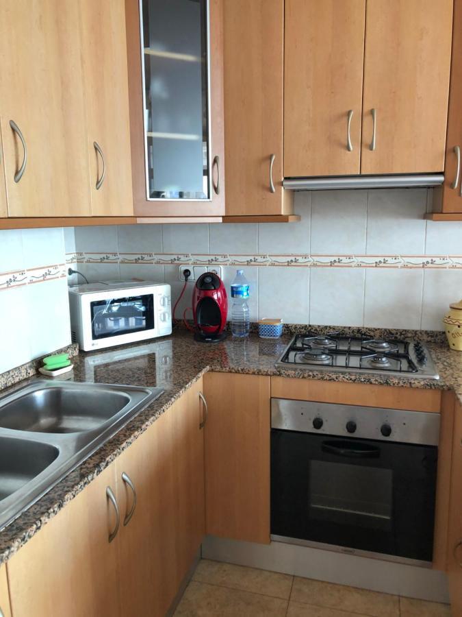 Apartamento En Primera Linea De Mar Sant Carles De La Rapita Bagian luar foto