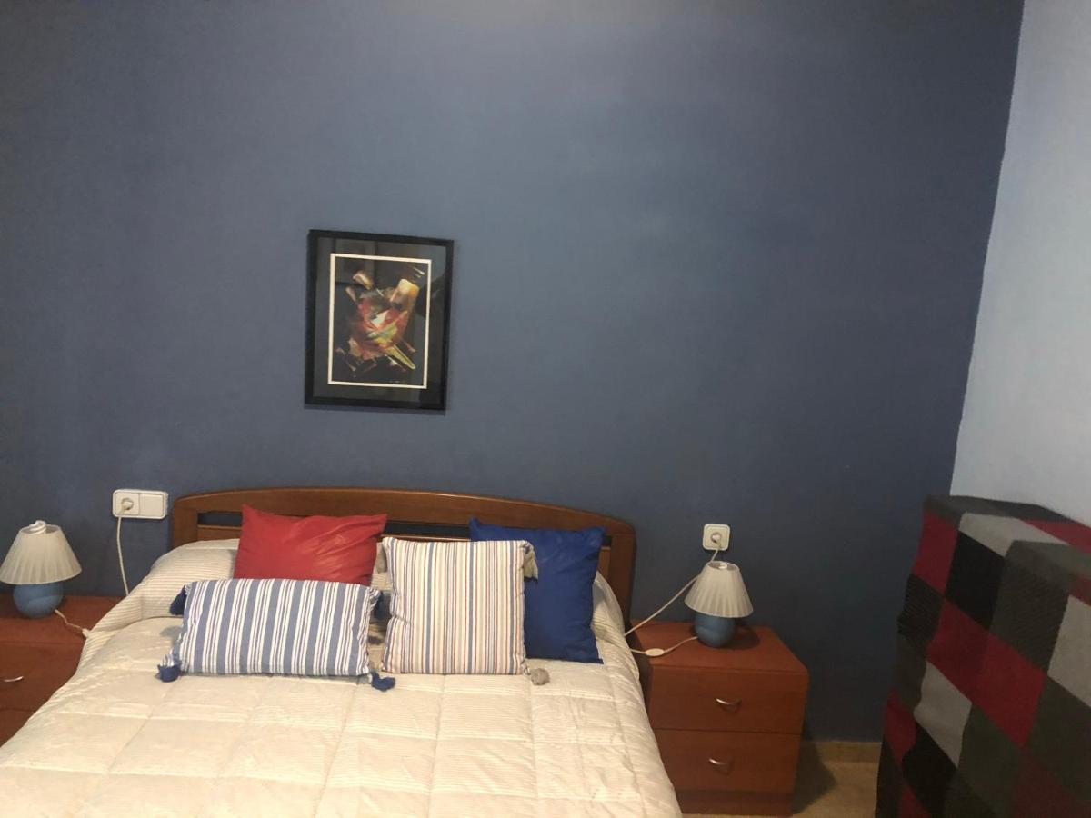 Apartamento En Primera Linea De Mar Sant Carles De La Rapita Bagian luar foto